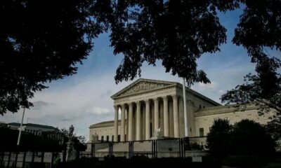 US Supreme Court Says Public School Officials Can Pray Openly