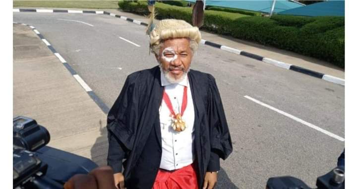 Lawyer Dressed As Traditionalist Attends Proceedings At Supreme Court