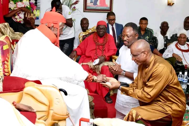 Delta 2023: Urhobo Royal Fathers Offer Blessings, Prayers To Omo-Agege