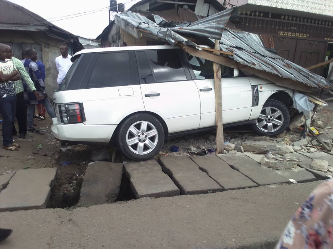 Jeep Rams Into Newspaper Stand, Kills Three Readers In Warri