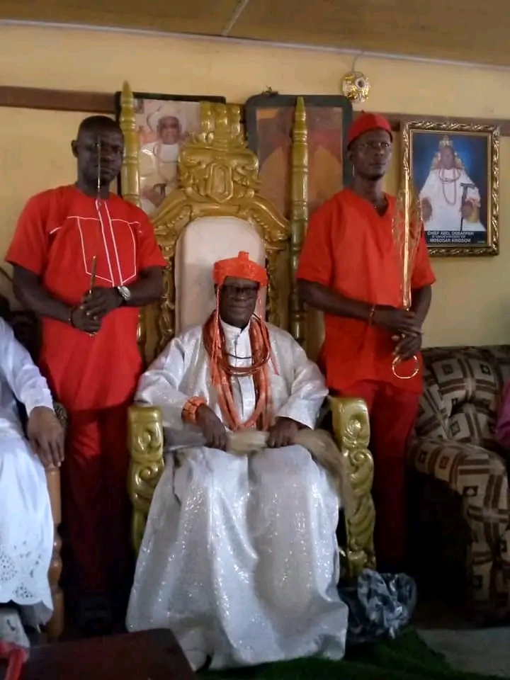 Amidst Crisis, Mosogar Kingdom Crowns Okpurhe As Monarch