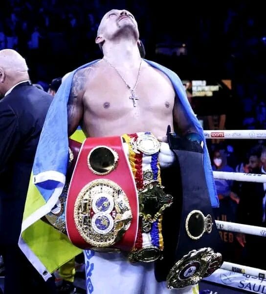 BREAKING: Usyk Beats Joshua, Retains Titles