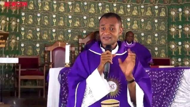 Catholic Priest Says Picking Atiku Shows That PDP Is Only Interested In Capturing Power