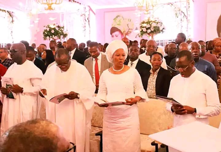 Prominent Nigerians Grace Burial Of Nduka Obaigbena's Mother