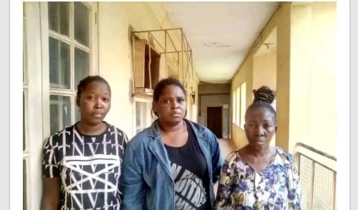 Three Suspected Female Child Traffickers Poison Woman To Death After Selling Her Newborn Twins For N3M In Enugu