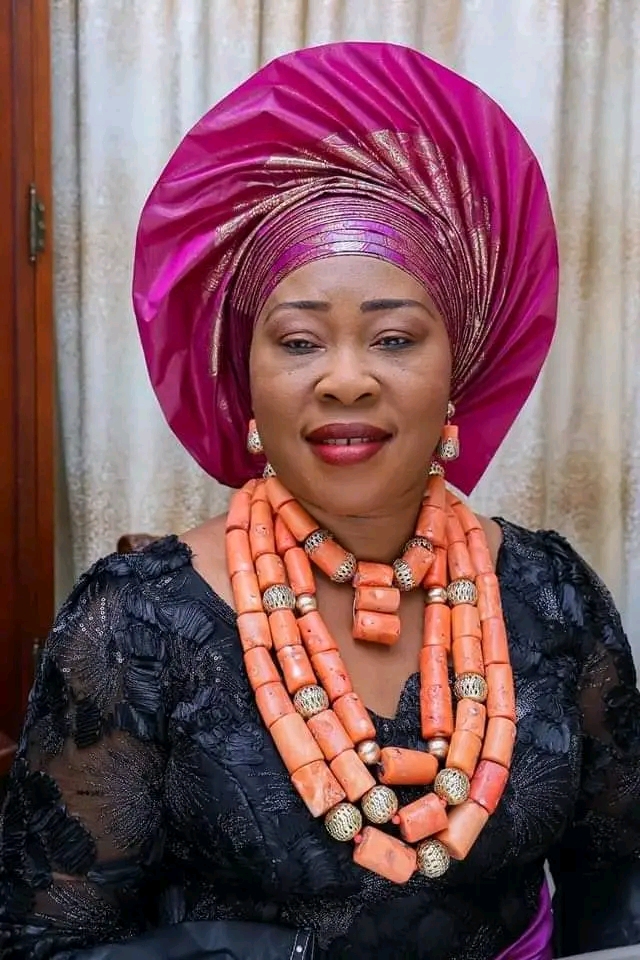 Okowa Condoles Pere Of Akugbene Over Wife's Death