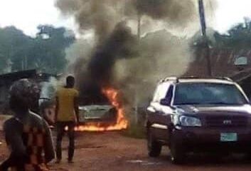 Enugu: Gunmen Disrupt Labour Party Meeting, Burn Vehicles, Motorcycle