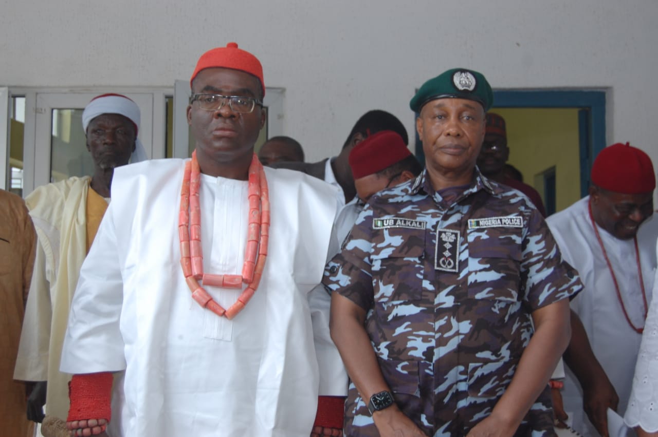 PHOTOS: Police IG Visits Ogwashi-Uku Kingdom, Lays Foundation For New Area Command