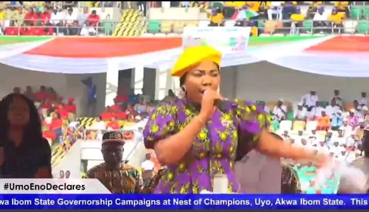 Mercy Chinwo Performs At PDP Rally In Akwa Ibom