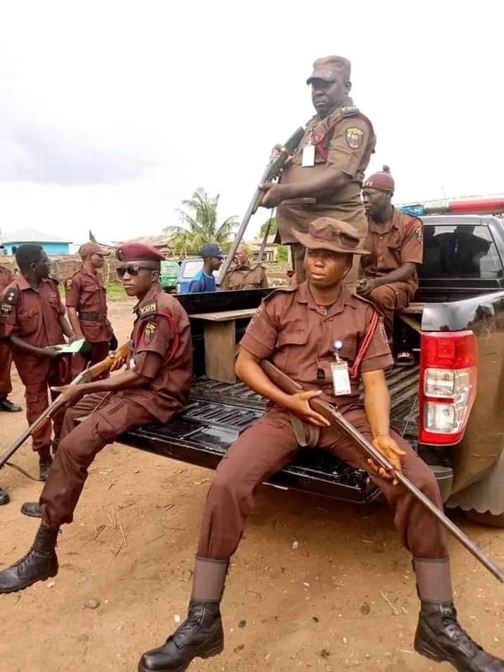 Edo Vigilante Discovers Decapitated, Burnt Corpse in Benin, Apprehends Four Suspects