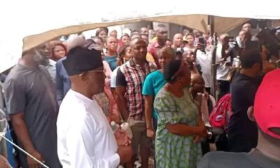 JUST IN: Gov. Wike Leaves Polling Units Angrily As BVAS Fails To Accredit Him, Wife