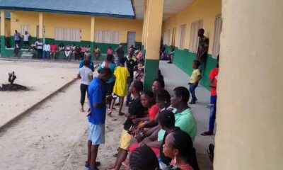 2023: Warri South Voters Stranded, INEC Officials Absent