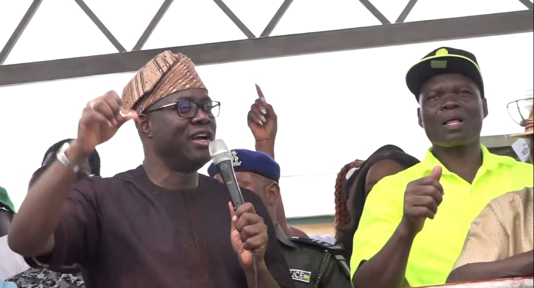 Huge Crowd Holds Solidarity Walk For Makinde’s Re-Election