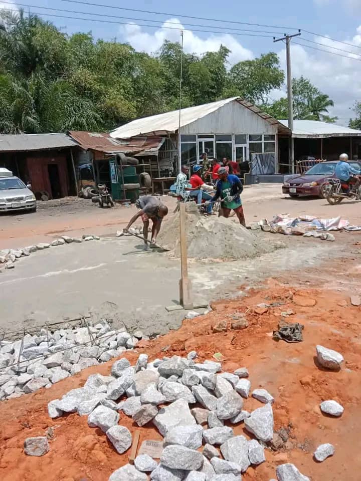 DELSU VC Orders Repairs Of Failed Portions Of Sapele-Agbor Road