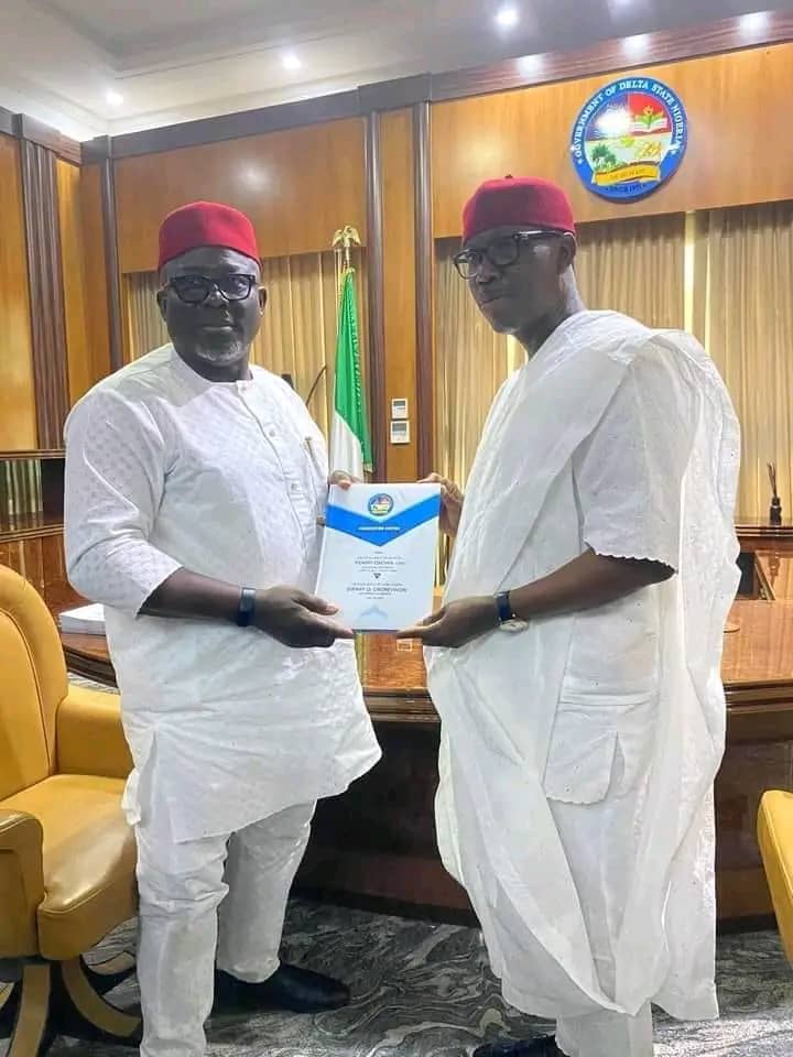 Okowa Hands Over To Oborevwori