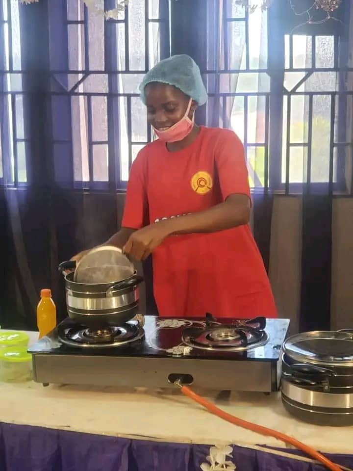 Nigerian Lady Begins 120 Hours Cook-a-thon To Break Hilda Baci's Record