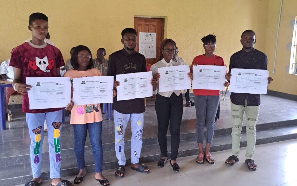 Umu Ezhionum Forum Awards Scholarship To Six Students