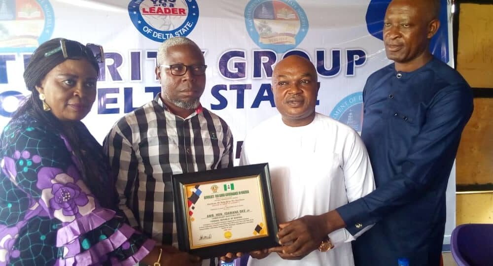 Oke Idawene Bags ‘Beacon Of Hope To Humanity’ Award
