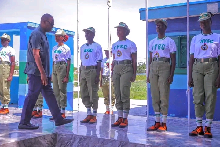 Zulum Visits Borno Corps Members, Gifts Them N36M