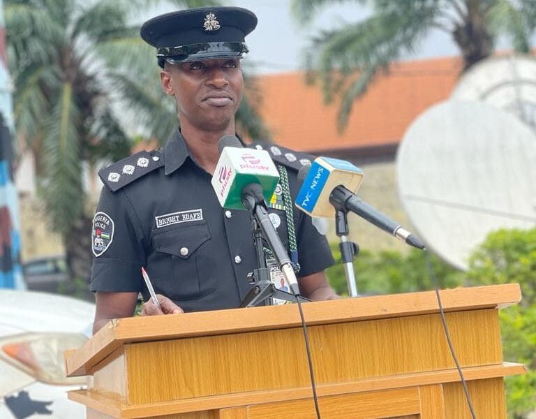 Police Kill Kidnapper, Arrest Armed Robbers Terrorising Warri, Environs