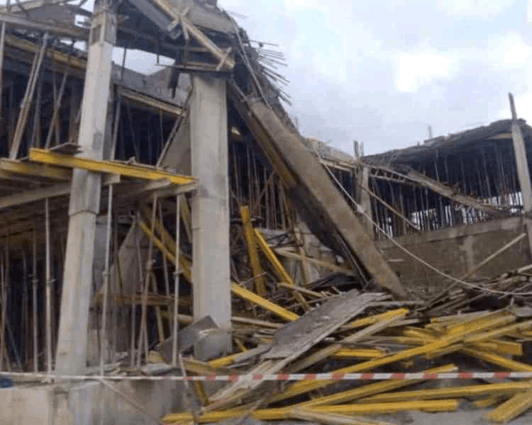 20-Storey Building Under Construction Owned By Rain Oil Boss, Ogbechie, Collapses In Asaba