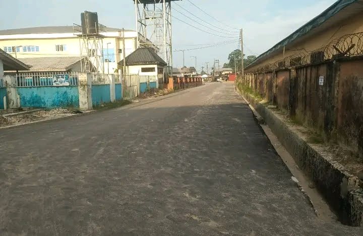 Excitement In Ogunu As Oborevwori Moves To Fix Roads