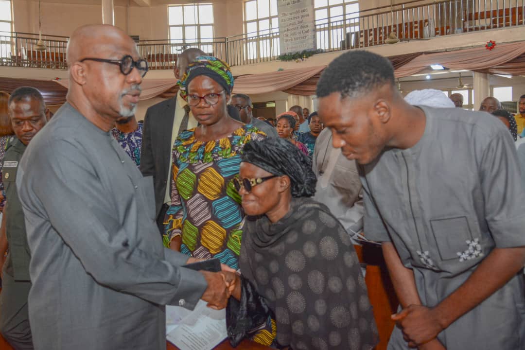 Ogun Govt Takes Over Education Of Late Director of Finance Children, Provides New Accommodation To Family