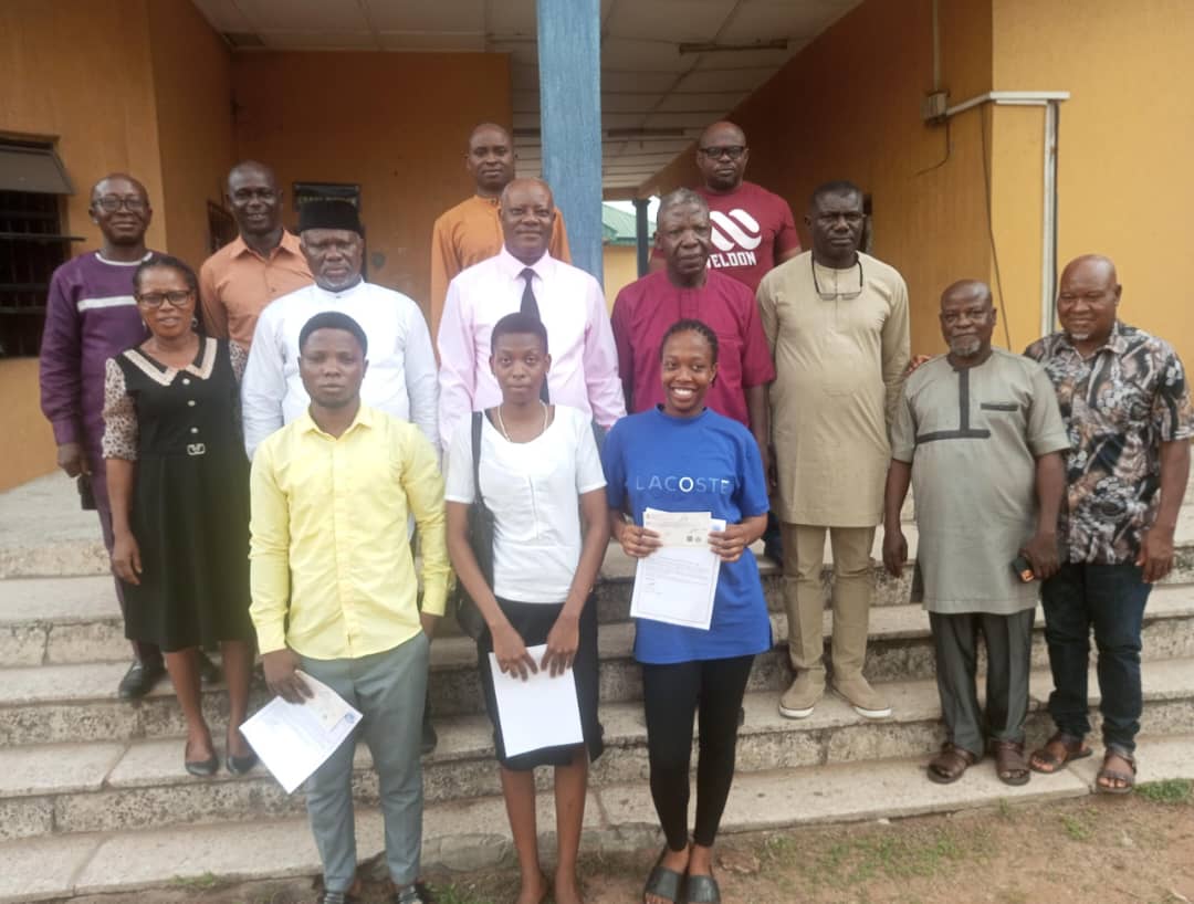 ASUU Gives Scholarships To 11 Indigent Students In DELSU