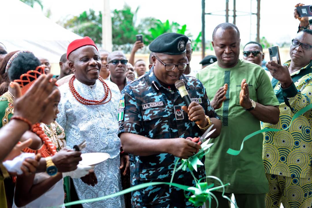 HEOSL, OML30 Donate Ultra-modern Police Station To Delta Community