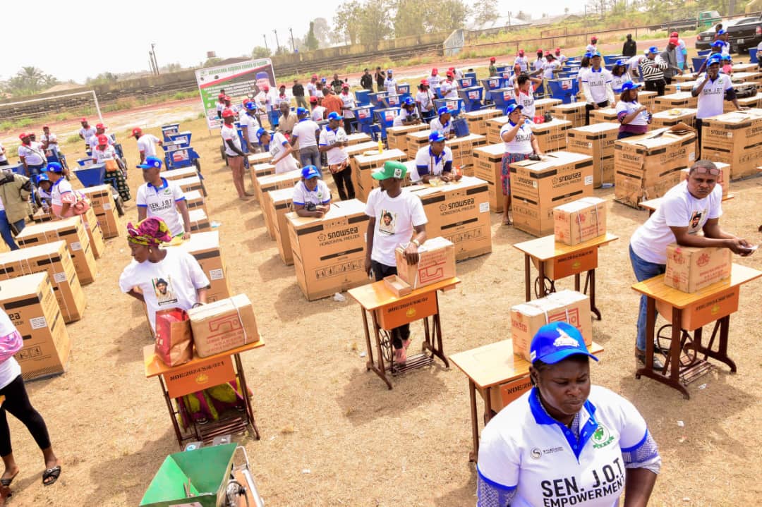 Joel-Onowakpo Provides Over 1000 Items, 7,750 Bags Of Rice For Constituents