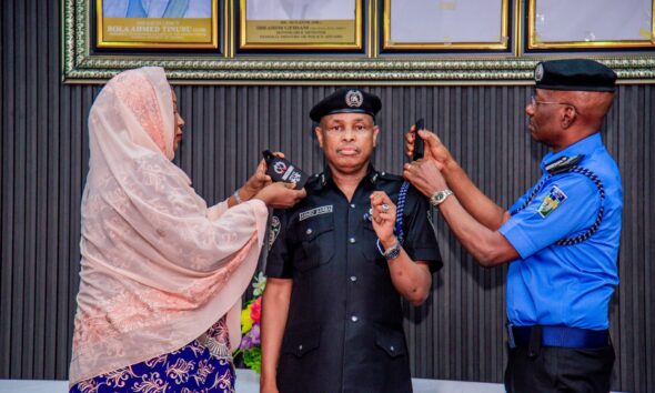 IGP Decorates 3 Newly Promoted AIGs, 16 CPs