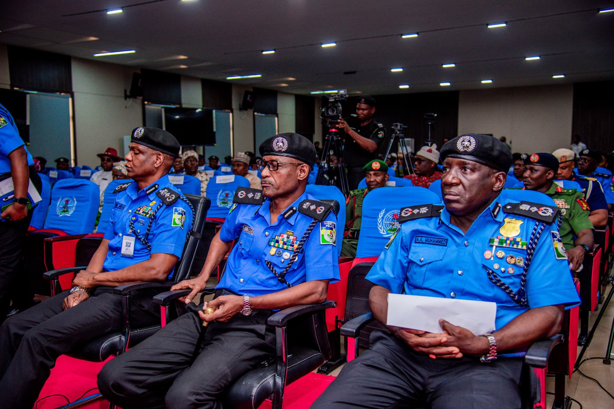 IGP Decorates 3 Newly Promoted AIGs, 16 CPs
