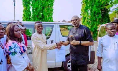 Delta Govt Donates Two Buses To NANS, NADESSTU