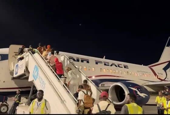 Air Peace Executes Free Rescue Flight To Abidjan, Repatriates 78 Trafficked Nigerian Women