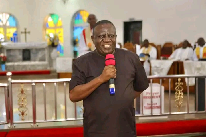 Okowa, DELSU VC Hail Prof. Owamah’s Intelligence, Hardwork During His Thanksgiving Service