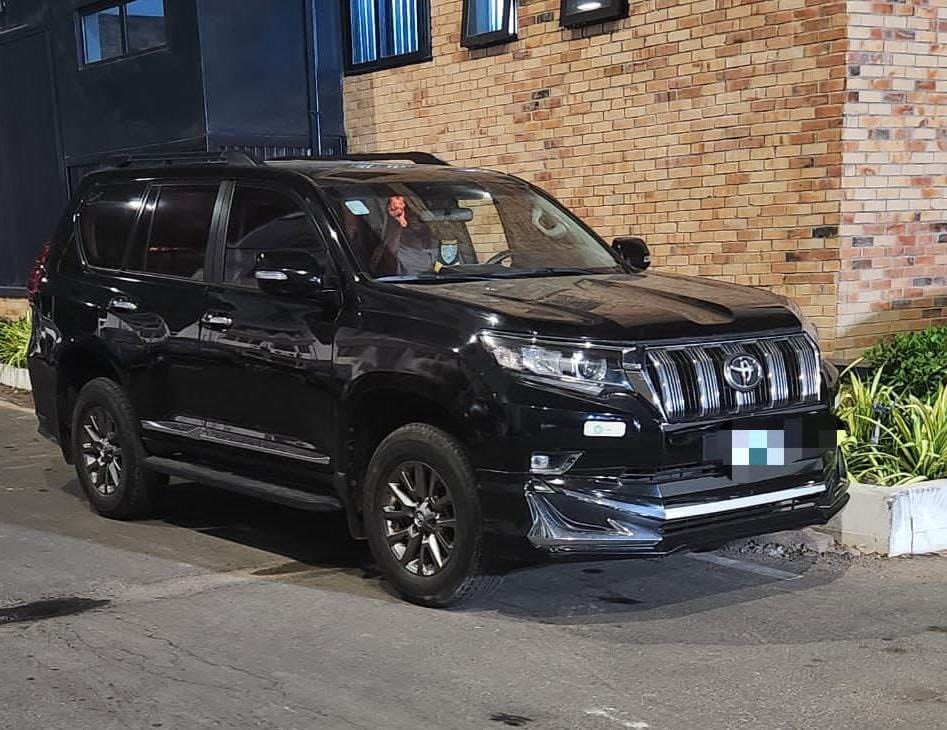 Police Recover Vehicles Stolen From Nigeria To Ghana, Niger, Arrest Three Suspects