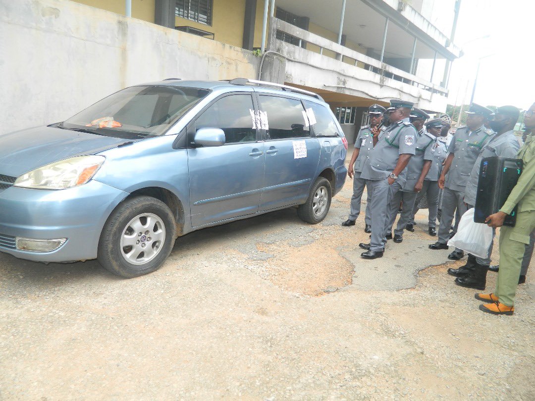 Oyo/Osun Customs Records Major Anti-Smuggling Wins, Hands Over Seized Drugs To NDLEA