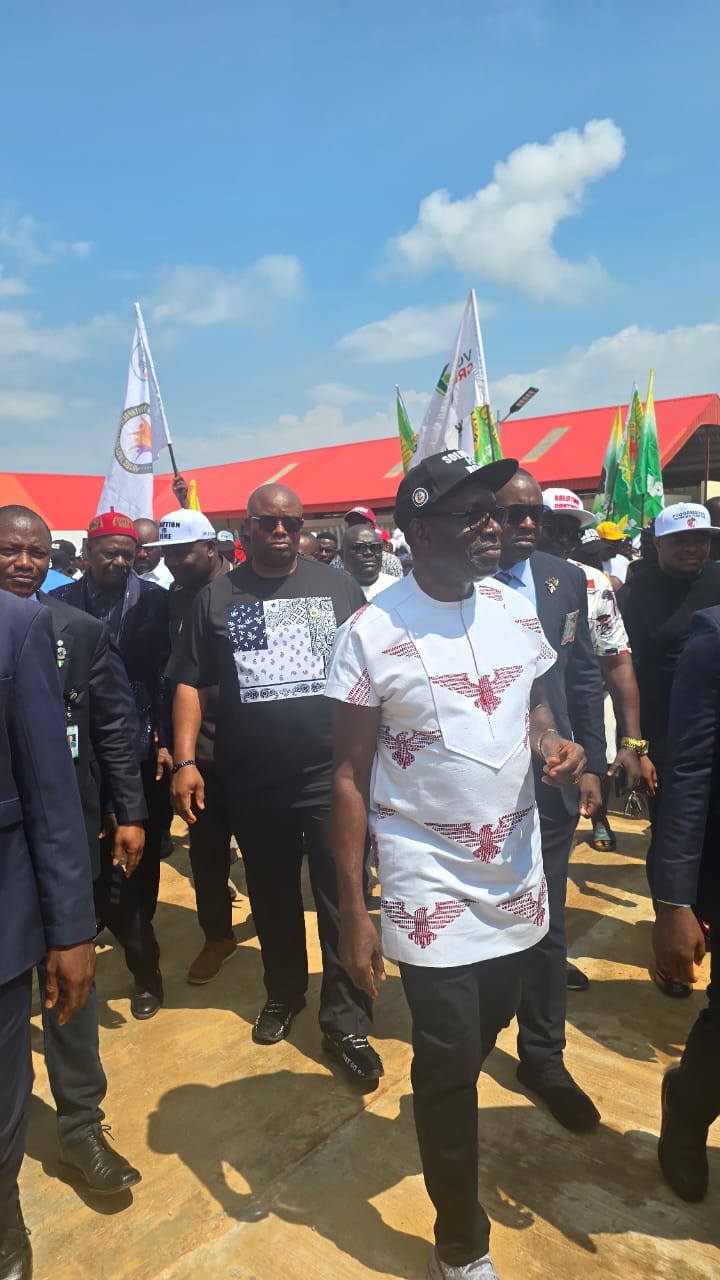 10, 000 Jubilant Supporters Receive Governor Soludo, As He Commissions Solution Market, Solution Park In Ekwulọbịa