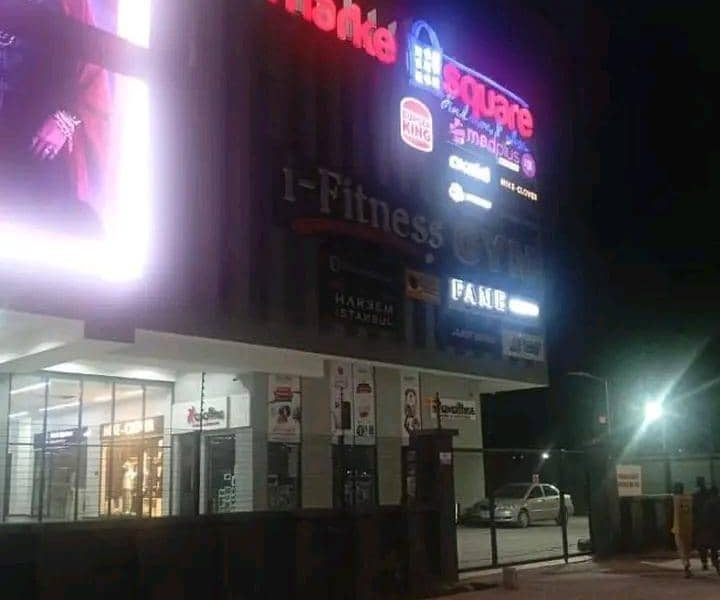 LASG Seals Purple Mall In Lekki Over Fatal Incident At Parking Lot  