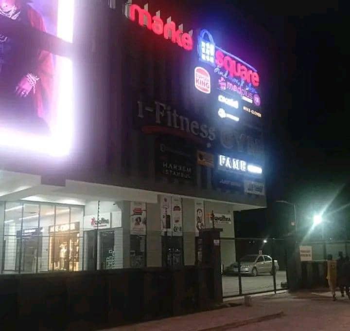LASG Seals Purple Mall In Lekki Over Fatal Incident At Parking Lot