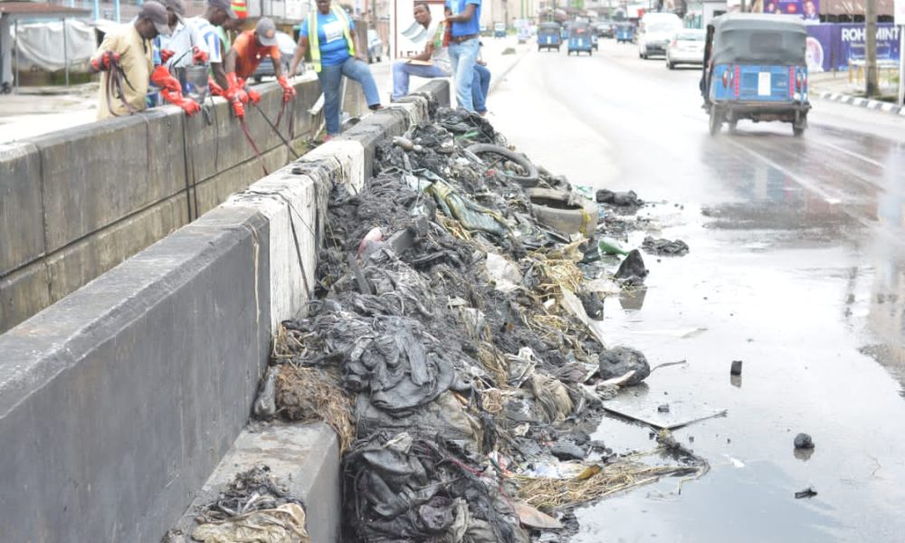Warri: Ochonogor Warns Against Indiscriminate Dumping Of Refuse On Waterways