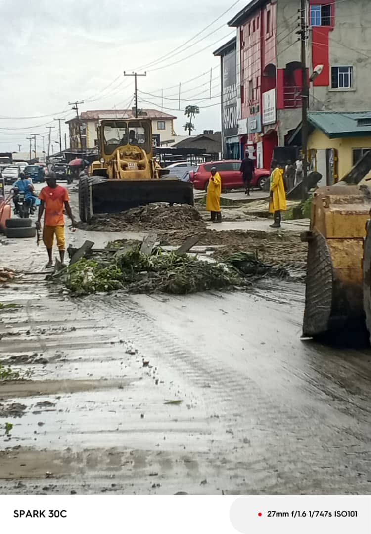Massive De-Silting, Excavation Of Wastes, Debris Continues In Sapele