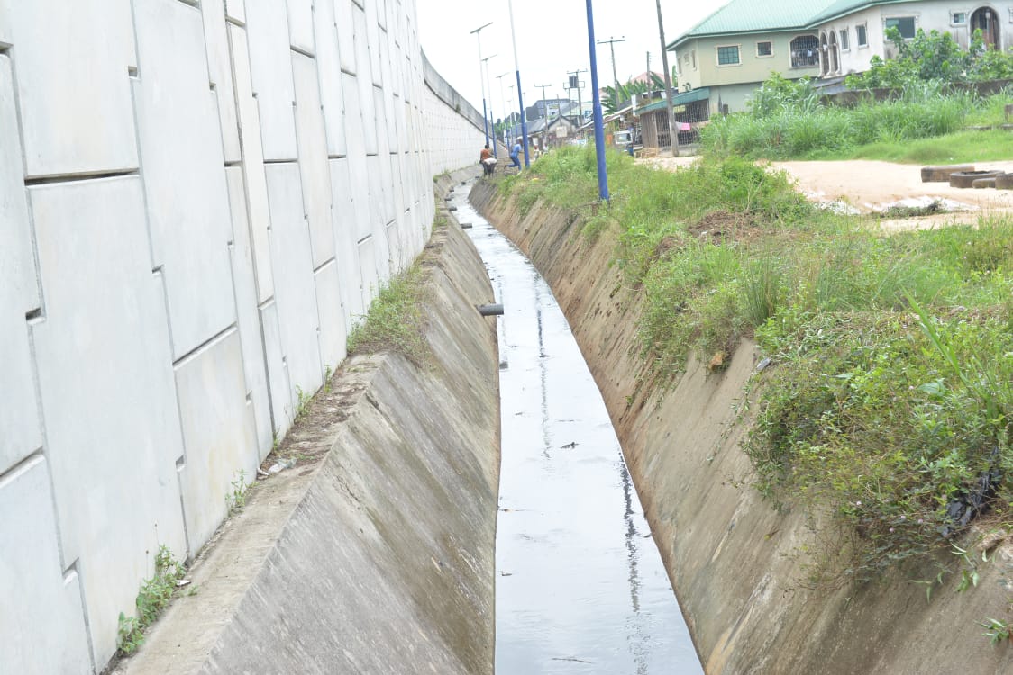 Goru Inspects Ongoing Flood Control Exercise In Orhunworun