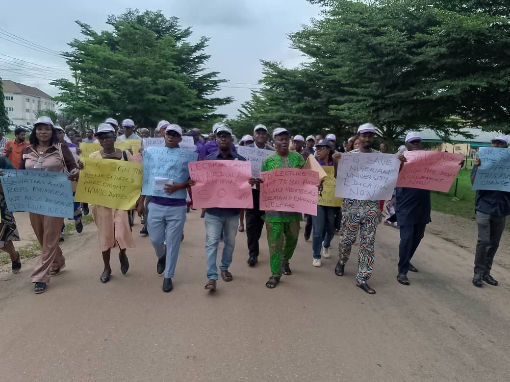 ASUU-DELSU Protests FG’s Inability To Sign 2009 Renegotiated Agreement