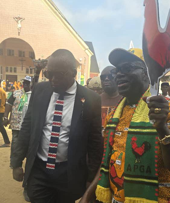 Gov. Soludo Tours Iyiowa Odekpe, Promises Infrastructure Improvements Amid Community Cheers