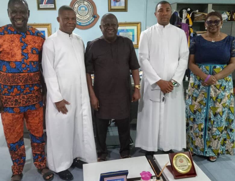Ekabo Pays Congratulatory Visit To DELSU VC, Asagba