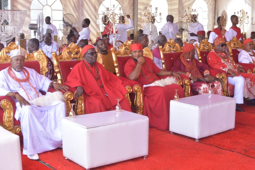 10th Coronation Anniversary: Oborevwori, Izoukumor Felicitate With Pere Ama-Okosu Of Ogbe-Ijoh Kingdom