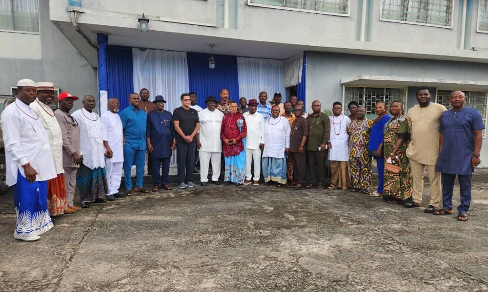 Ughelli North APC Leadership Council Pays Condolence Visit To Ibru Family