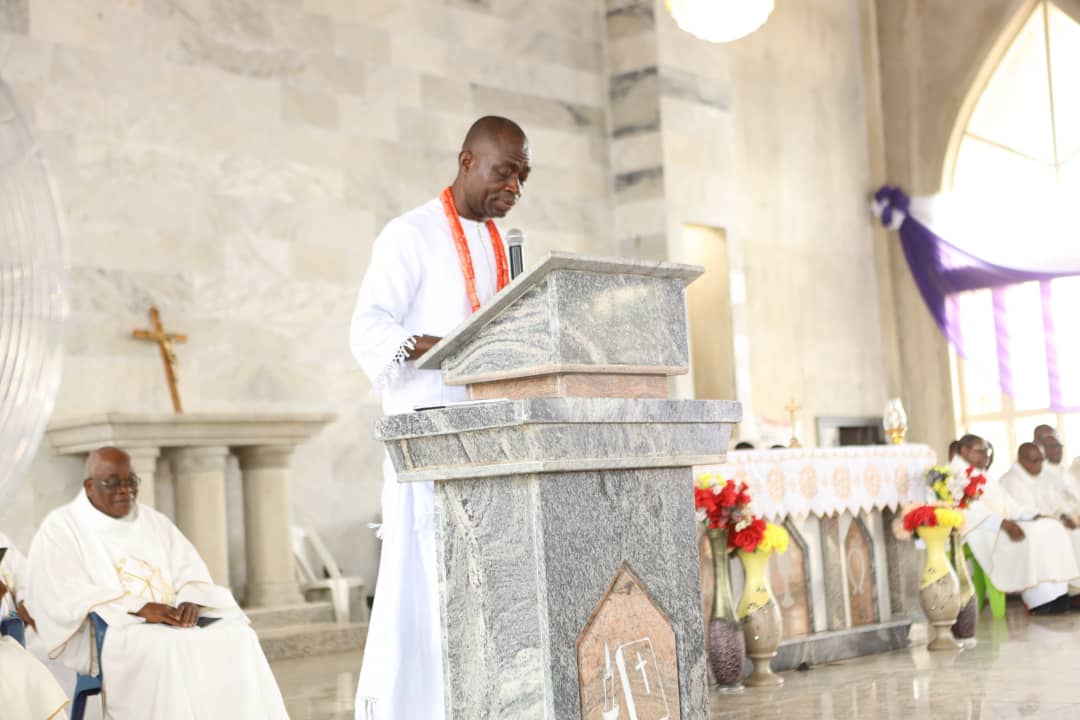 DELSU VC, Others Join Governing Council Member, Andrew Odum, As He Buries Father In Onicha Ugbo