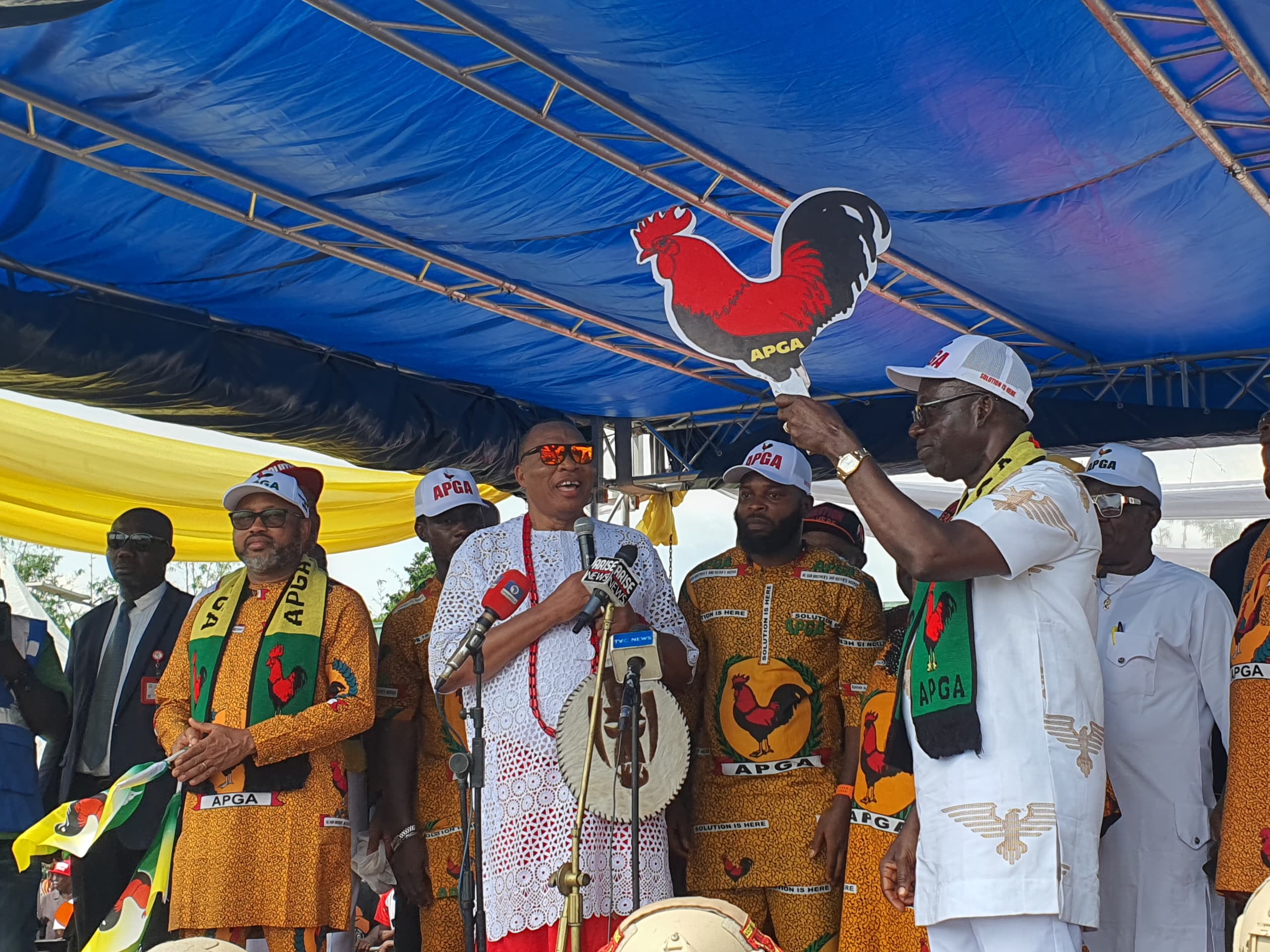 Gov. Soludo's Campaign Train Visits Orumba North And South, Engages Over 10,000 Voters On Key Issues